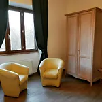 La Della Staffa Vendégház