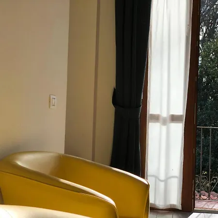 La Della Staffa Guest house
